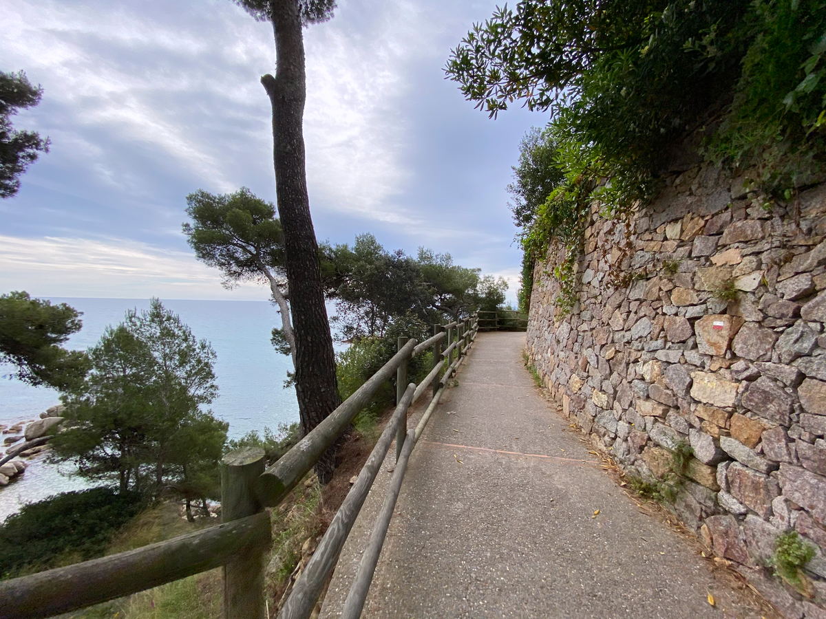 Camí de Ronda - Path Start