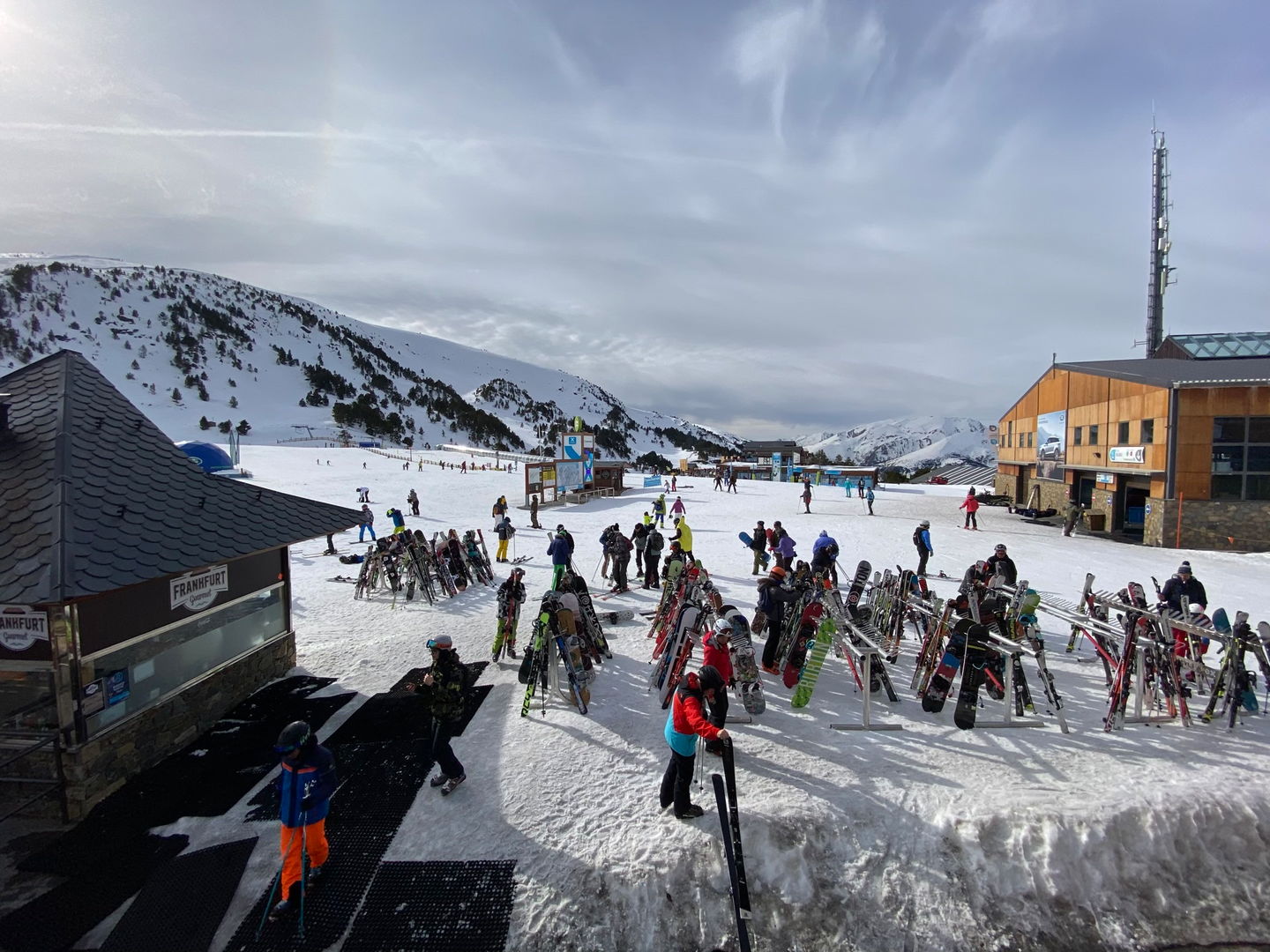 Soldeu cablecar - top station